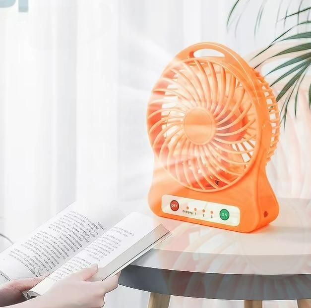 Portable Mini USB Fan 3-Level Speed Adjustable Electric Cooling Desktop Fan