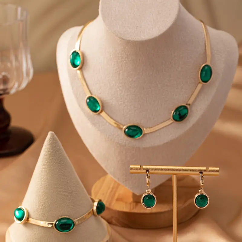 💚Oval Green Crystal Pendant Necklace Set With Bracelet & Earnings💚